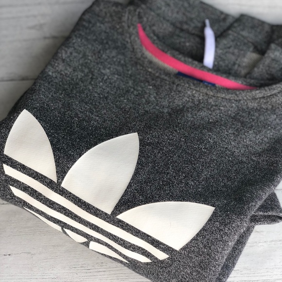 Adidas top - Picture 5 of 11